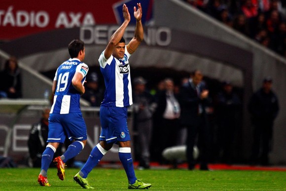 PORTUGAL SOCCER FIRST LEAGUE