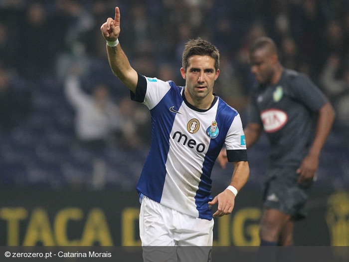 123656_galeria_fc_porto_v_v_setubal_taca_da_liga_2012_13.jpg