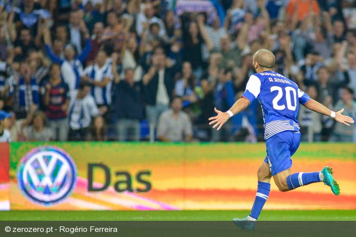 288805_galeria_fc_porto_v_benfica_liga_nos_j5_2015_16.jpg